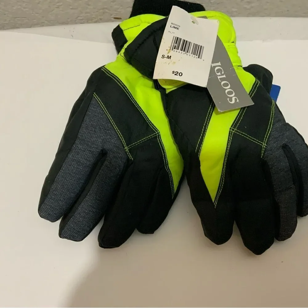 Igloos | NWT Womens Size S/M Gray Green  Thinsulate Gloves